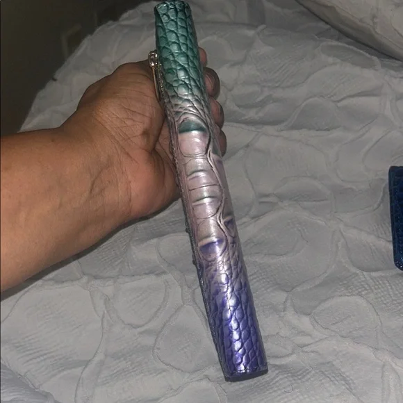 Brahmin ady wallet - Picture 5 of 6